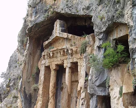 096 Non ce n'est pas Petra.