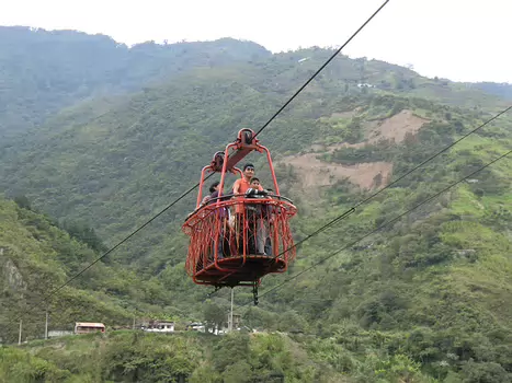2011-02 Equateur Gilles Caldor, détail sortie
