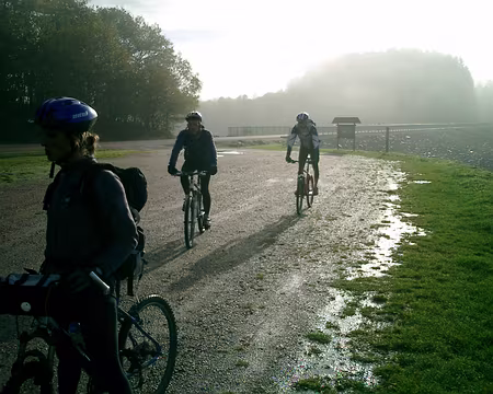 34 Au bord du lac de Chamboux