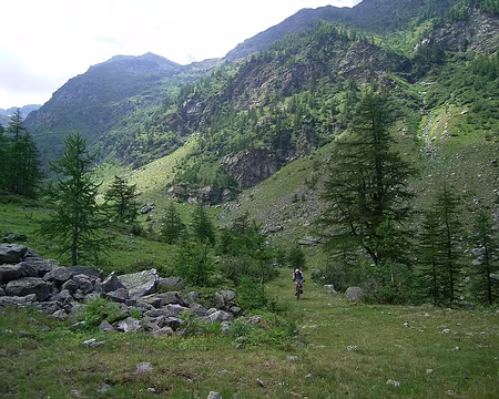 033 Remontée depuis l'Alpe della Balma ( 1810 m )