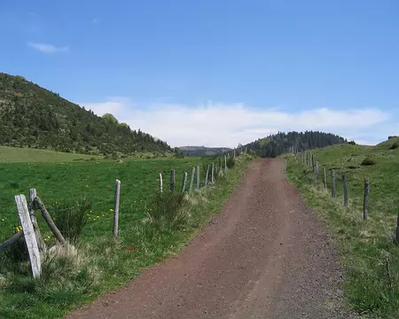 2008-05 GTMC 0010 D'autre cratères