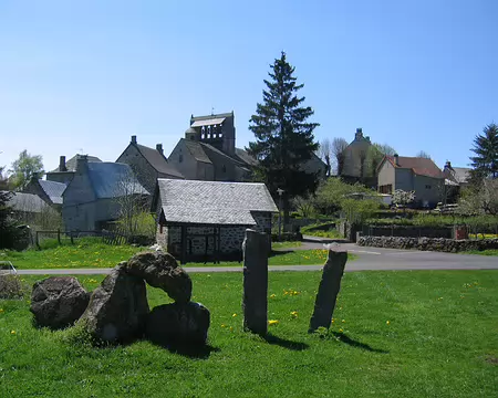 2008-05 GTMC 0030 Un clocher à peigne