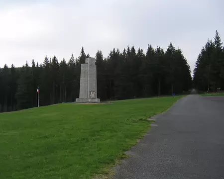 2008-05 GTMC 0042 Le mont Mouchet