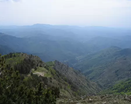2008-05 GTMC 0086 J'arrive au Mont Aigoual