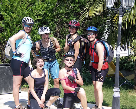 PXL002 les filles sont là, de Paris comme de Tours