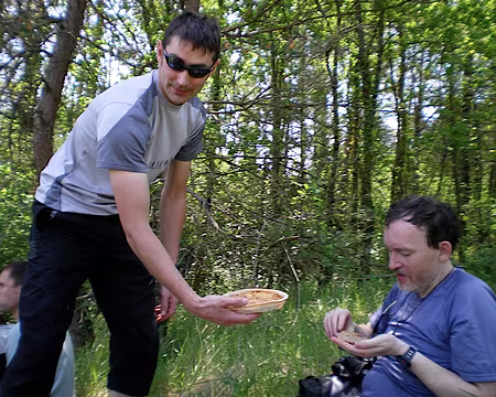 PXL007 Hum, un bon gâteau pour finir le repas