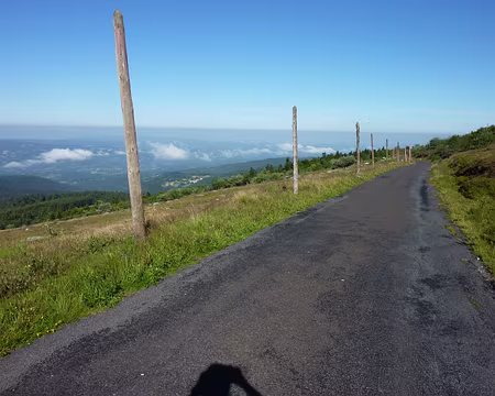 P1010585 Descente vers le col du Béal