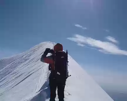 Mont Rose 248 Suivie de la Parrot Spitze (4436 m) et sa belle arête.