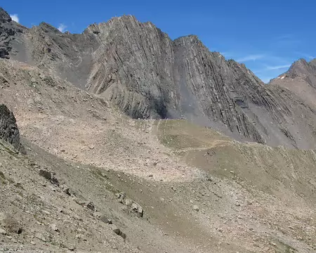16 22-23 Aout 2009 Dormillouse (1441m) - Prapic(1520m) en AR, par les cols de Fressinières (2782m) et des Terres Blanches (2721m) CAF IdF (RW97 - Céline Falissard)