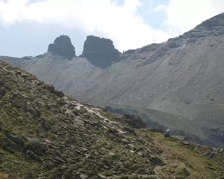 56 22-23 Aout 2009 Dormillouse (1441m) - Prapic(1520m) en AR, par les cols de Fressinières (2782m) et des Terres Blanches (2721m) CAF IdF (RW97 - Céline Falissard)