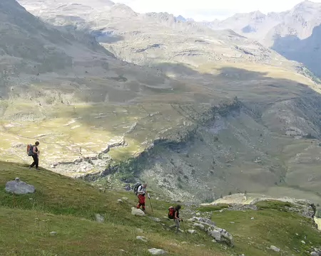 64 22-23 Aout 2009 Dormillouse (1441m) - Prapic(1520m) en AR, par les cols de Fressinières (2782m) et des Terres Blanches (2721m) CAF IdF (RW97 - Céline Falissard)
