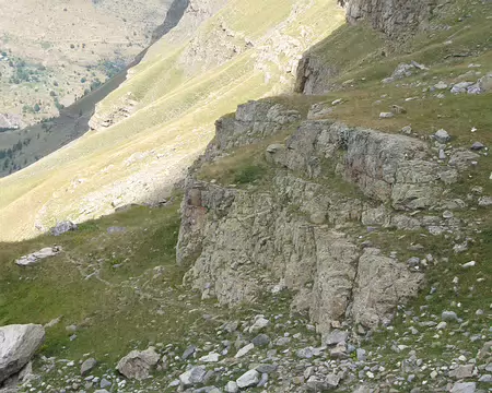 68 22-23 Aout 2009 Dormillouse (1441m) - Prapic(1520m) en AR, par les cols de Fressinières (2782m) et des Terres Blanches (2721m) CAF IdF (RW97 - Céline Falissard)