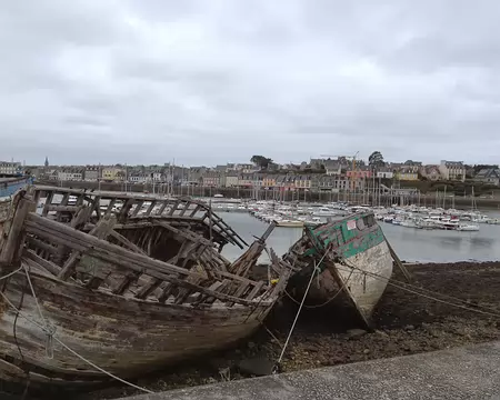 00008 cimetière à bateaux de Camaret