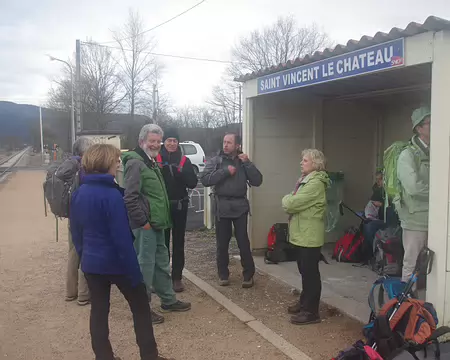 Un détail sur cette photo ne laisse pas d’intriguer Un détail sur cette photo ne laisse pas d’intriguer.