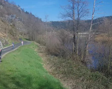 Entre voie ferrée et Loire (comme du côté d’Ancenis !) Entre voie ferrée et Loire (comme du côté d’Ancenis !).