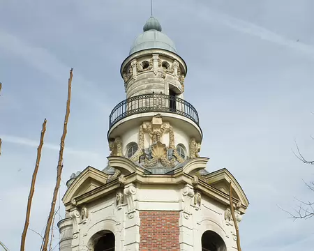 2017_02_19_11-59-52 Pompe à feu du château de Bagatelle construite en 1783 à la demande du comte d'Artois, futur Charles X, elle fut utilisée jusqu'en 1860, lorsque Léon de Sanges,...