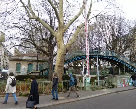 P1060930 Canal Saint-Martin, écluse des Récollets