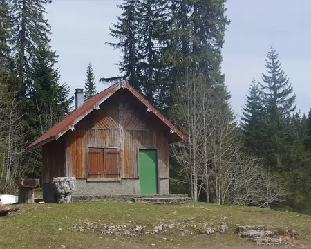 Cabane des Tuffes Cabane des Tuffes